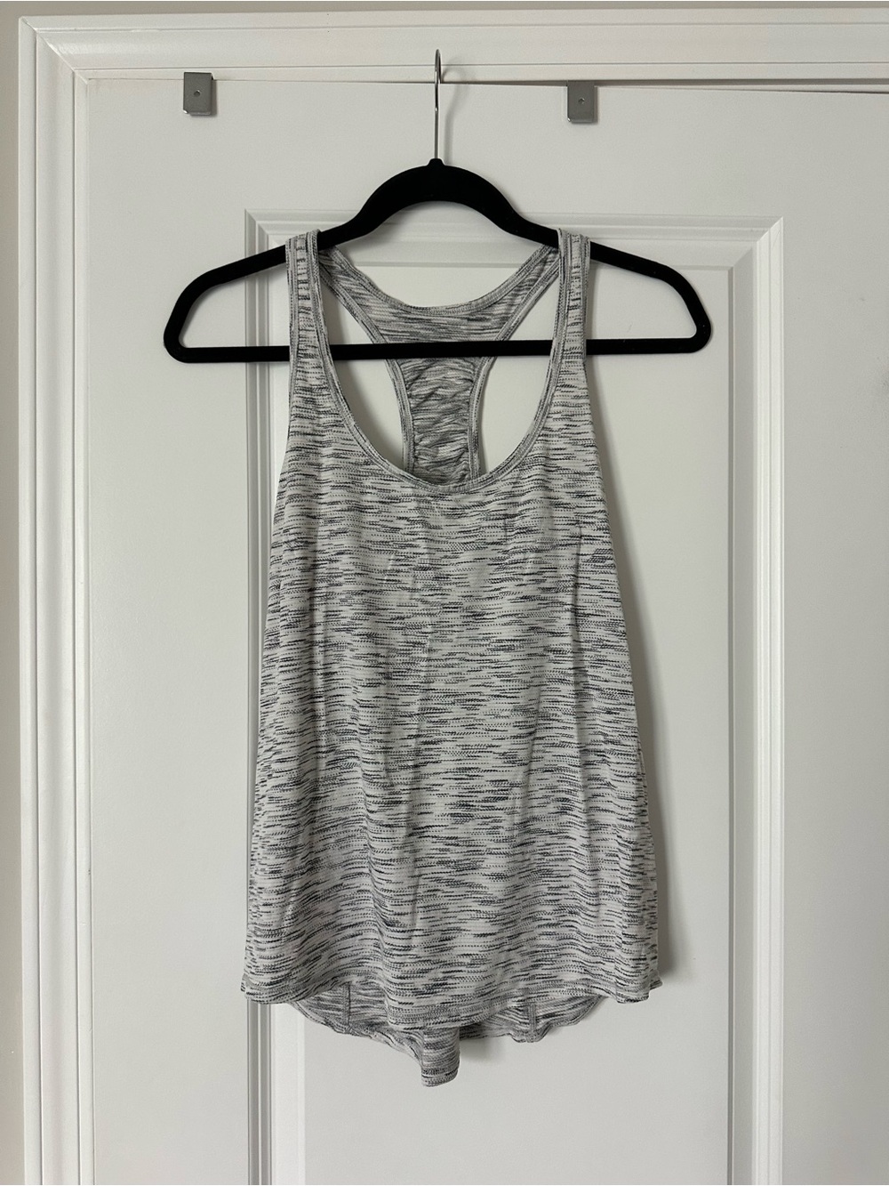Lululemon gray and white striped loose flowy tank top